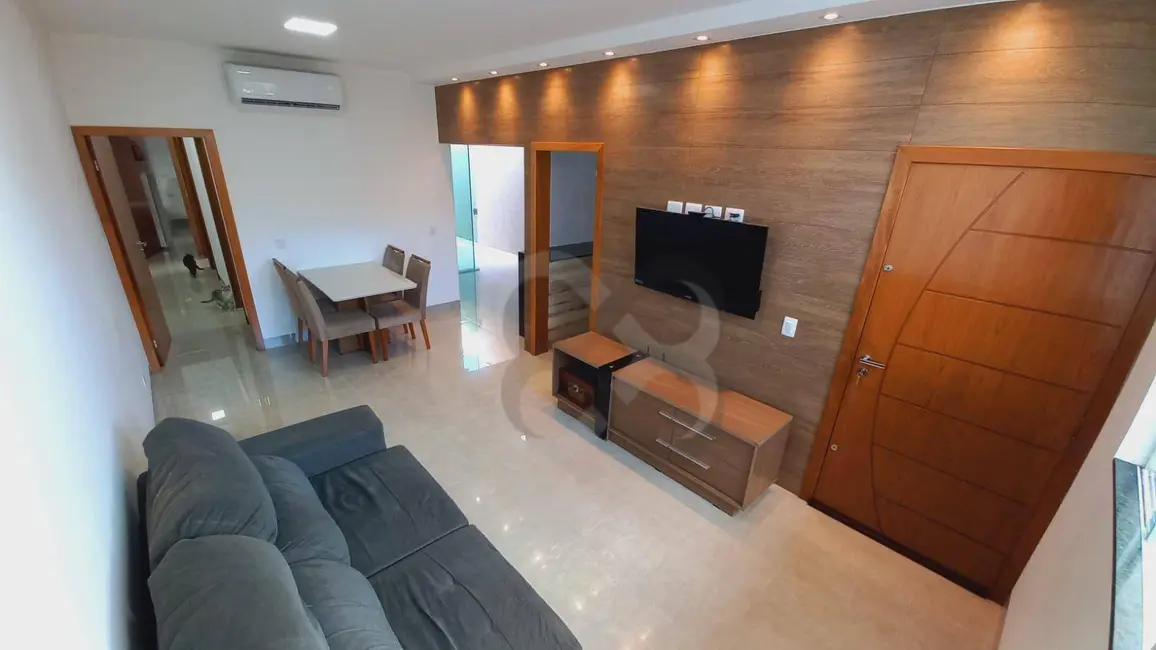 Foto 3 de Casa com 3 quartos à venda, 150m2 em Jardim Portal dos Pioneiros, Londrina - PR