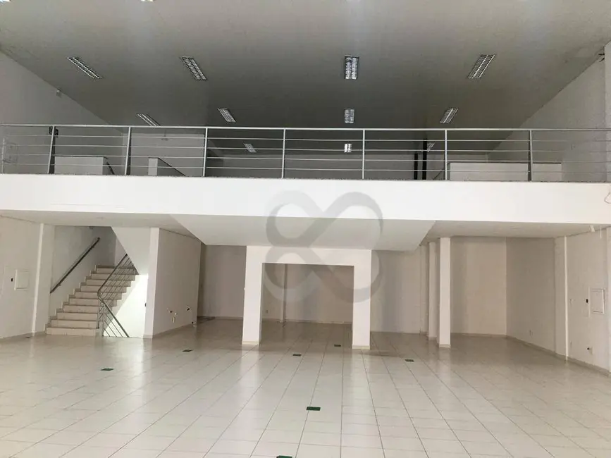 Foto 3 de Sala Comercial para alugar, 814m2 em Vitória, Londrina - PR