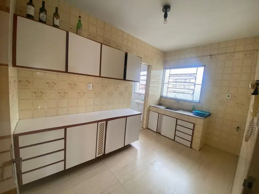 Foto 5 de Apartamento com 2 quartos para alugar, 70m2 em Centro, Londrina - PR