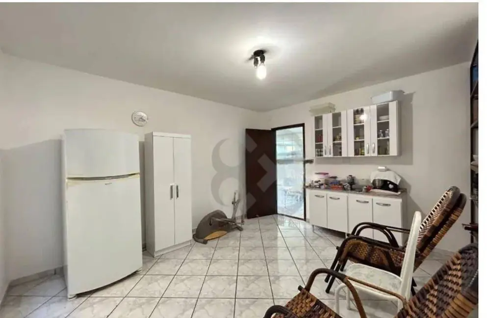 Foto 7 de Casa com 3 quartos à venda, 300m2 em Santa Mônica, Londrina - PR