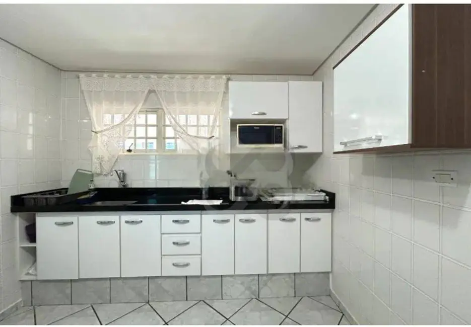 Foto 4 de Casa com 3 quartos à venda, 300m2 em Santa Mônica, Londrina - PR