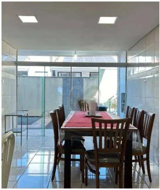 Foto 6 de Casa com 3 quartos à venda, 300m2 em Santa Mônica, Londrina - PR