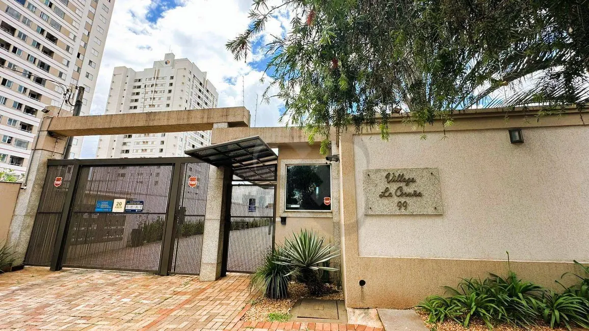 Foto 1 de Sobrado com 4 quartos para alugar, 176m2 em Aurora, Londrina - PR