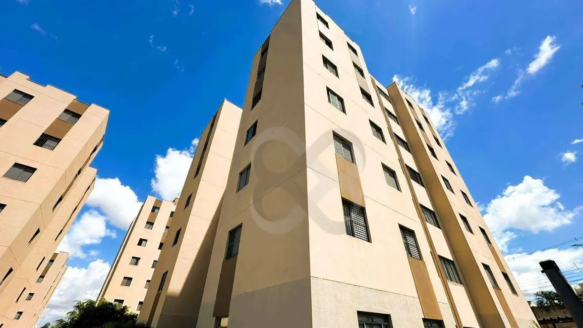 Foto 2 de Apartamento com 3 quartos para alugar, 111m2 em Amaro, Londrina - PR