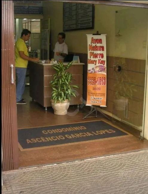 Foto 2 de Sala Comercial para alugar, 37m2 em Jardim Londrilar, Londrina - PR