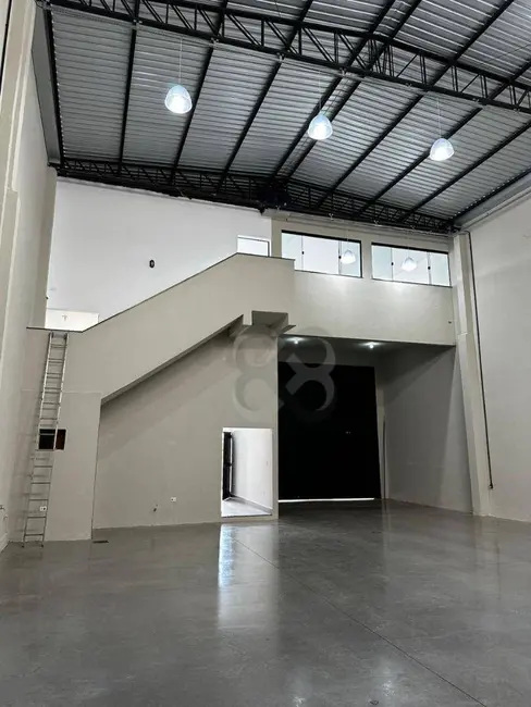 Foto 3 de Armazém / Galpão para alugar, 420m2 em Portal de Versalhes 1, Londrina - PR