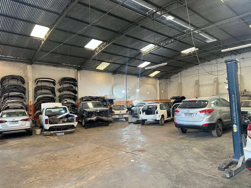 Foto 9 de Armazém / Galpão para alugar, 1100m2 em Lago Igapó, Londrina - PR