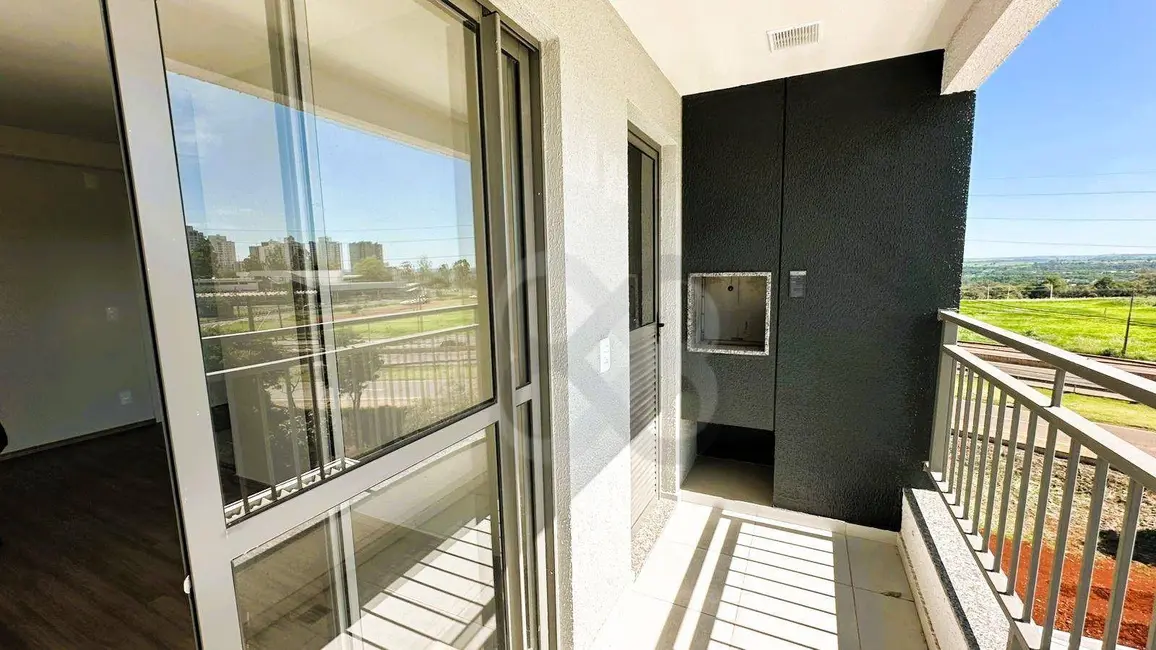 Foto 4 de Apartamento com 3 quartos para alugar, 64m2 em Aurora, Londrina - PR