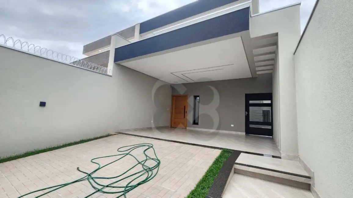 Foto 1 de Casa com 3 quartos para alugar, 250m2 em Dom Pedro, Londrina - PR