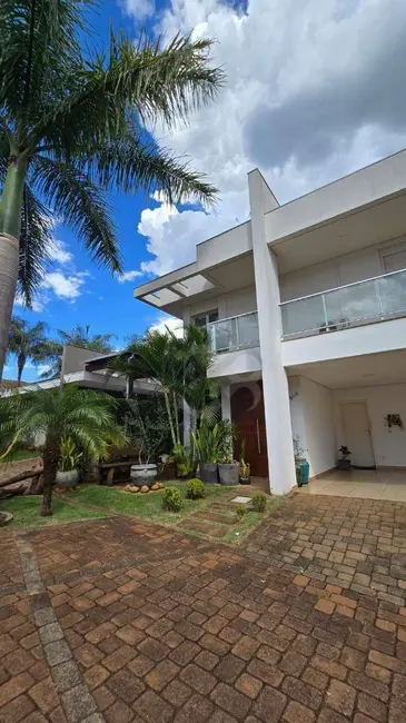 Foto 5 de Casa de Condomínio com 3 quartos para alugar, 374m2 em Esperança, Londrina - PR