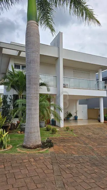 Foto 8 de Casa de Condomínio com 3 quartos para alugar, 374m2 em Esperança, Londrina - PR