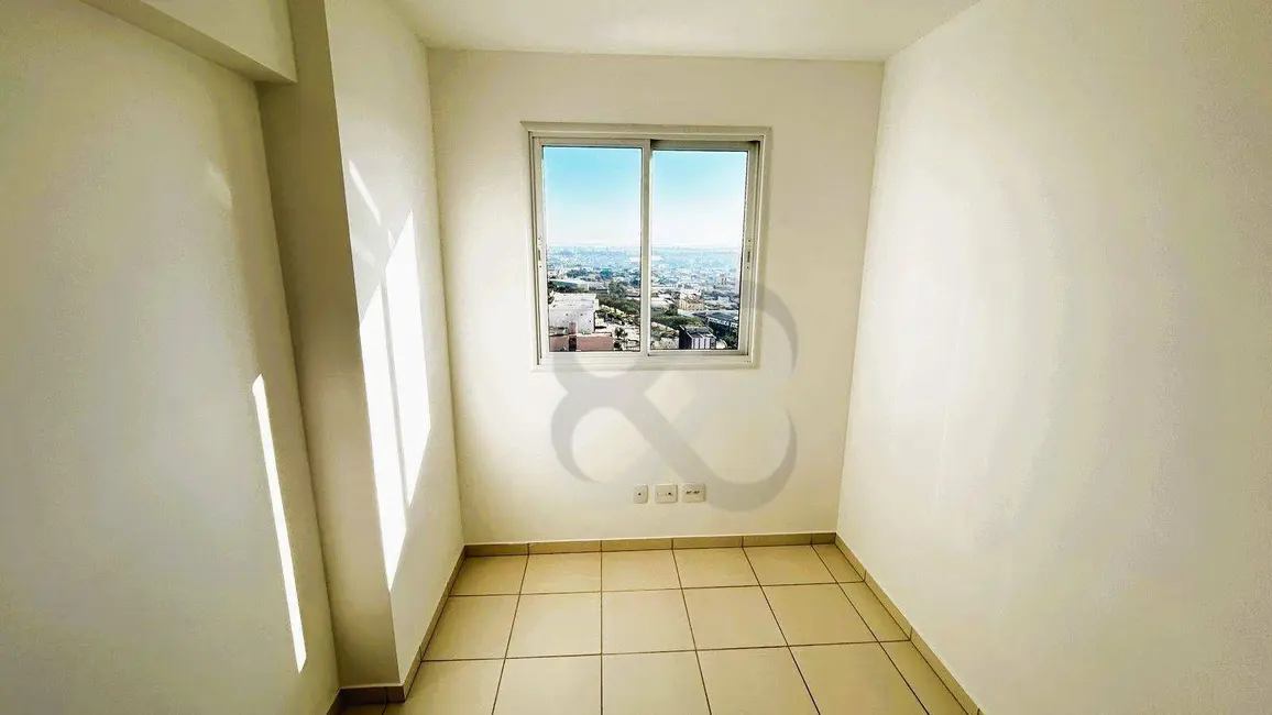 Foto 8 de Apartamento com 3 quartos para alugar, 115m2 em Centro, Londrina - PR