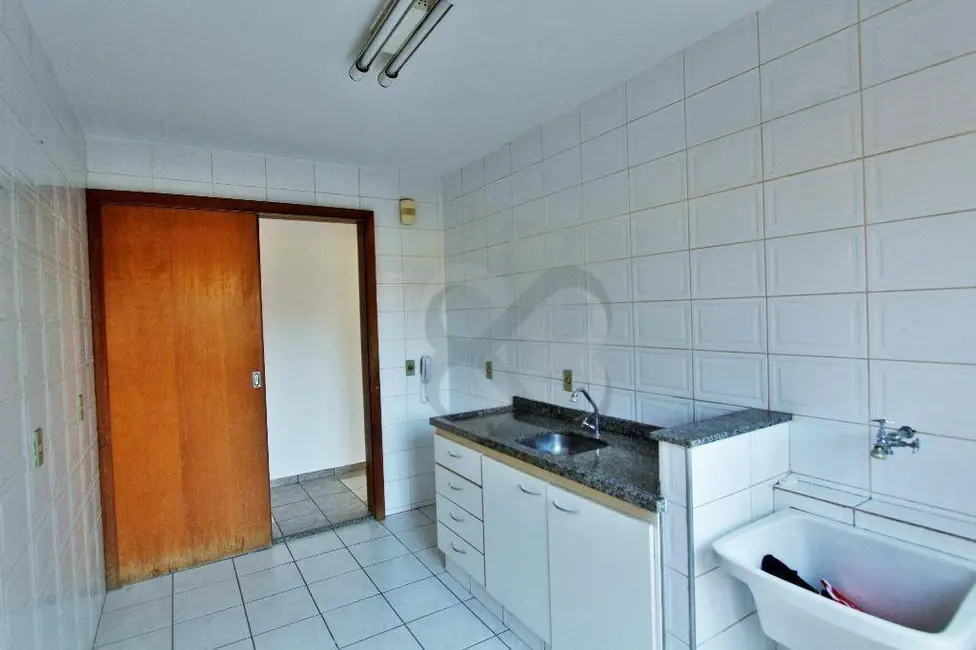 Apartamento com 3 quartos à venda, 101m2 em Vila Ipiranga, Londrina - PR - imagem 9 Foto 9 de Apartamento com 3 quartos à venda, 101m2 em Vila Ipiranga, Londrina - PR