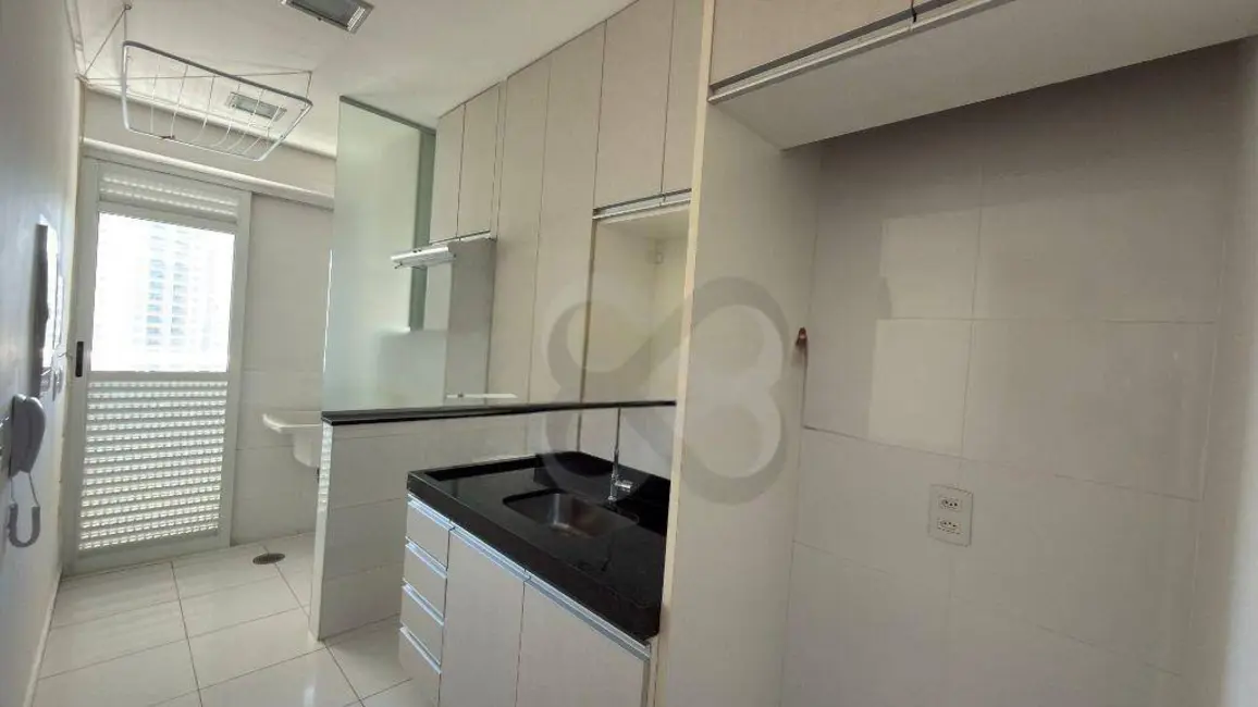 Apartamento com 3 quartos para alugar, 104m2 em Santa Rosa, Londrina - PR - imagem 8 Foto 8 de Apartamento com 3 quartos para alugar, 104m2 em Santa Rosa, Londrina - PR
