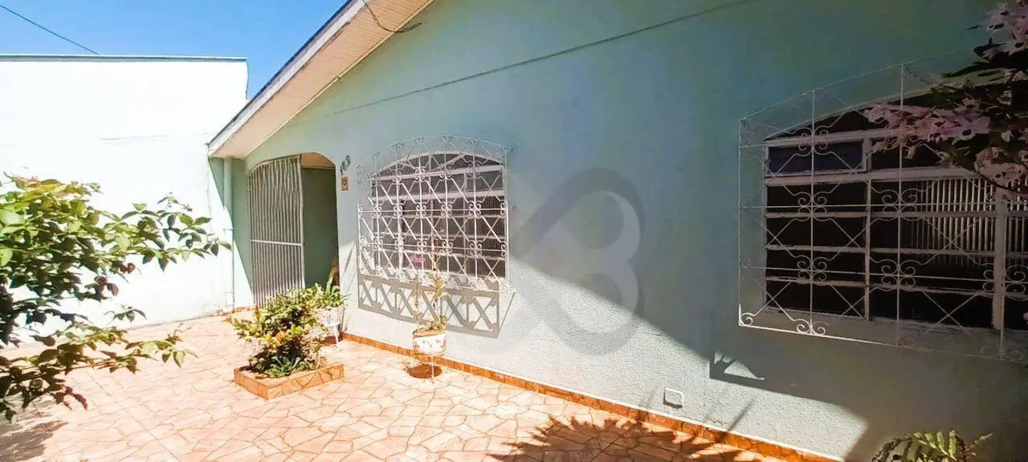 Foto 7 de Casa com 2 quartos à venda, 198m2 em Conjunto Semiramis Barros Braga, Londrina - PR