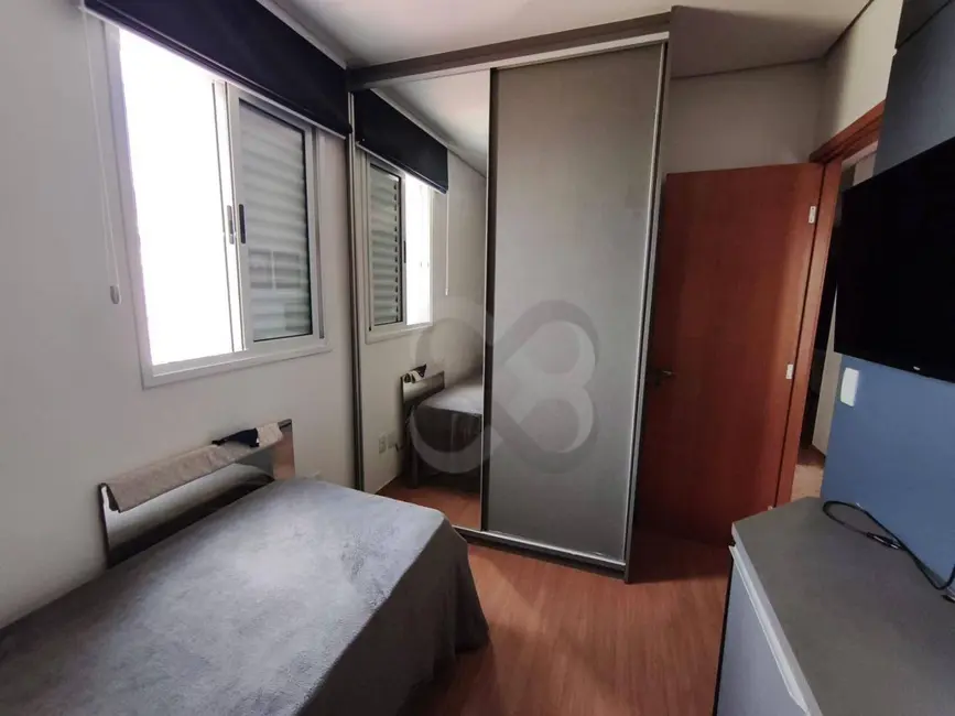 Apartamento com 3 quartos à venda, 110m2 em Londrina - PR - imagem 8 Foto 8 de Apartamento com 3 quartos à venda, 110m2 em Londrina - PR