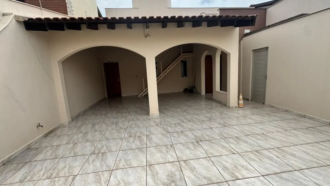 Foto 3 de Casa com 3 quartos à venda e para alugar, 390m2 em Andrade, Londrina - PR