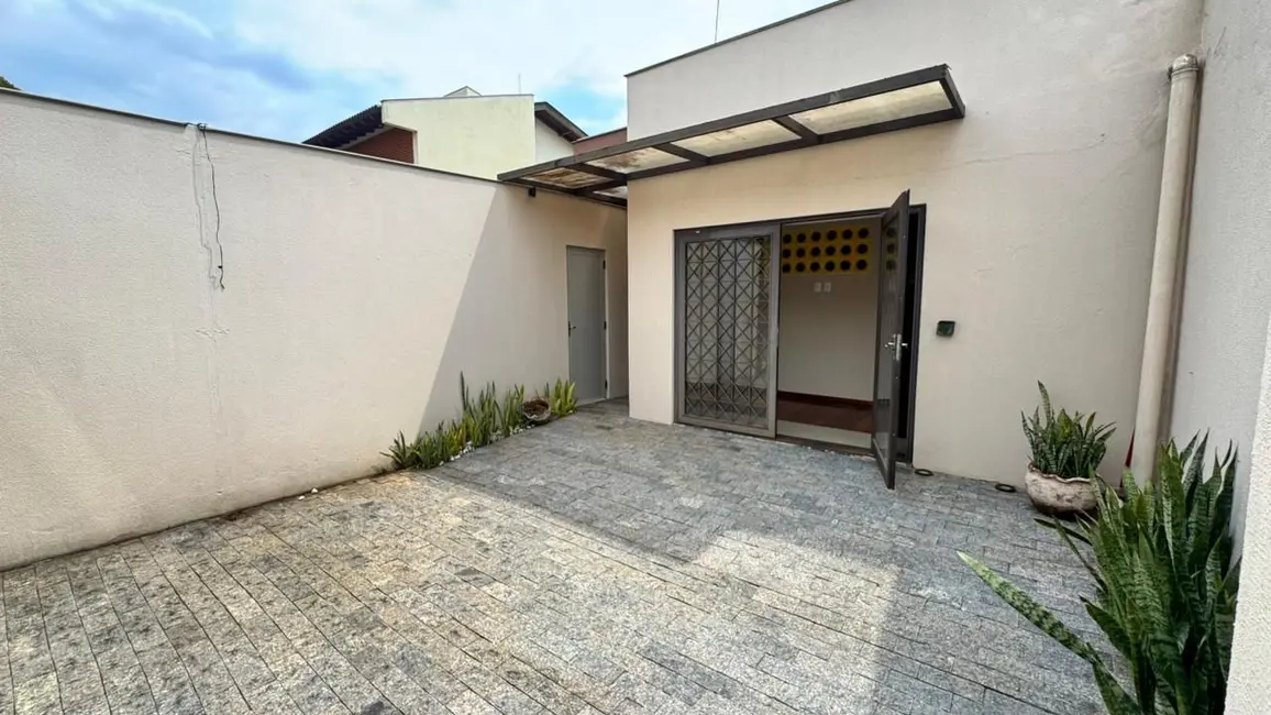 Foto 4 de Casa com 3 quartos à venda e para alugar, 390m2 em Andrade, Londrina - PR
