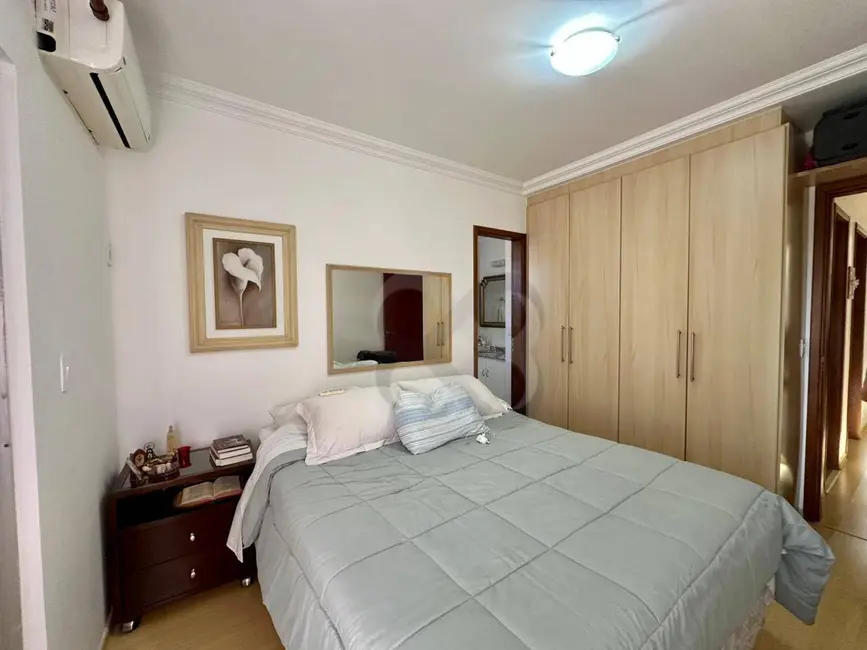 Foto 6 de Apartamento com 2 quartos à venda, 107m2 em Centro, Londrina - PR
