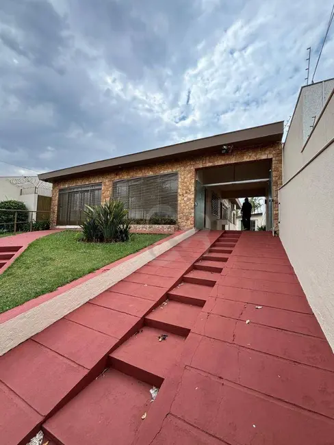 Foto 2 de Casa com 3 quartos à venda e para alugar, 450m2 em Londrina - PR