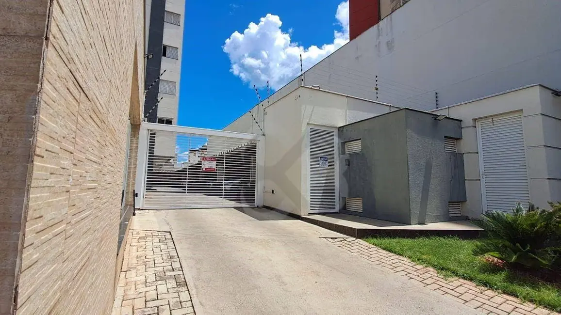 Foto 4 de Apartamento com 2 quartos à venda, 123m2 em Jardim Lilian, Londrina - PR