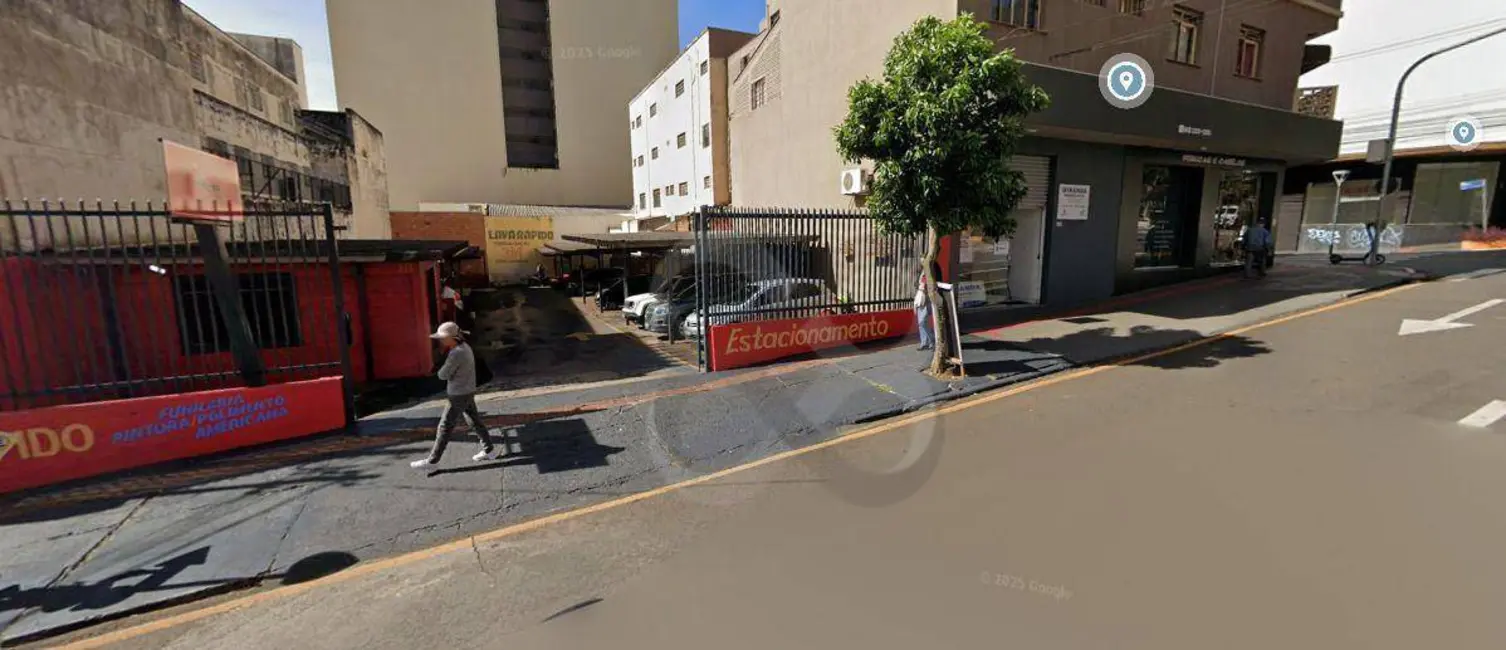 Foto 3 de Terreno / Lote à venda, 581m2 em Centro, Londrina - PR