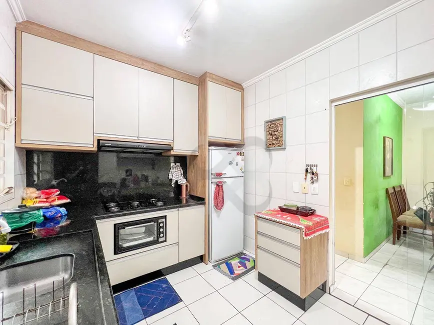 Casa de Condomínio com 3 quartos à venda, 150m2 em Monte Belo, Londrina - PR - imagem 9 Foto 9 de Casa de Condomínio com 3 quartos à venda, 150m2 em Monte Belo, Londrina - PR