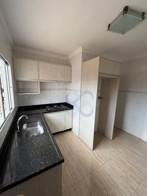 Foto 3 de Casa com 3 quartos à venda, 250m2 em Santiago, Londrina - PR