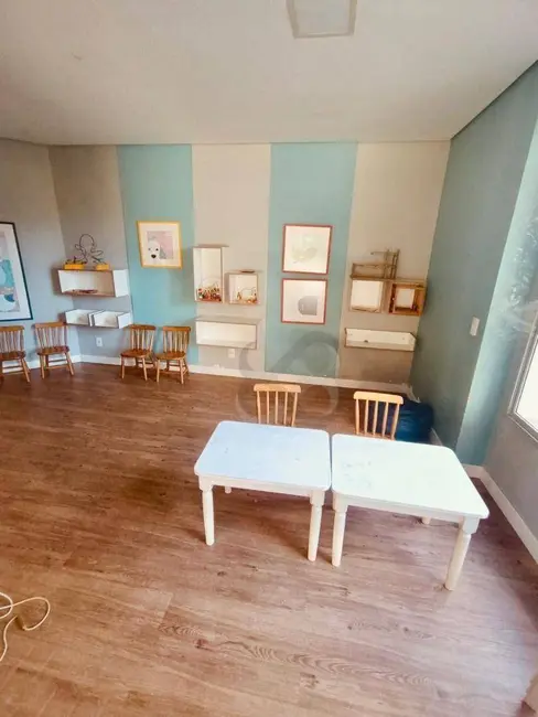 Foto 9 de Apartamento com 3 quartos para alugar, 93m2 em Londrina - PR