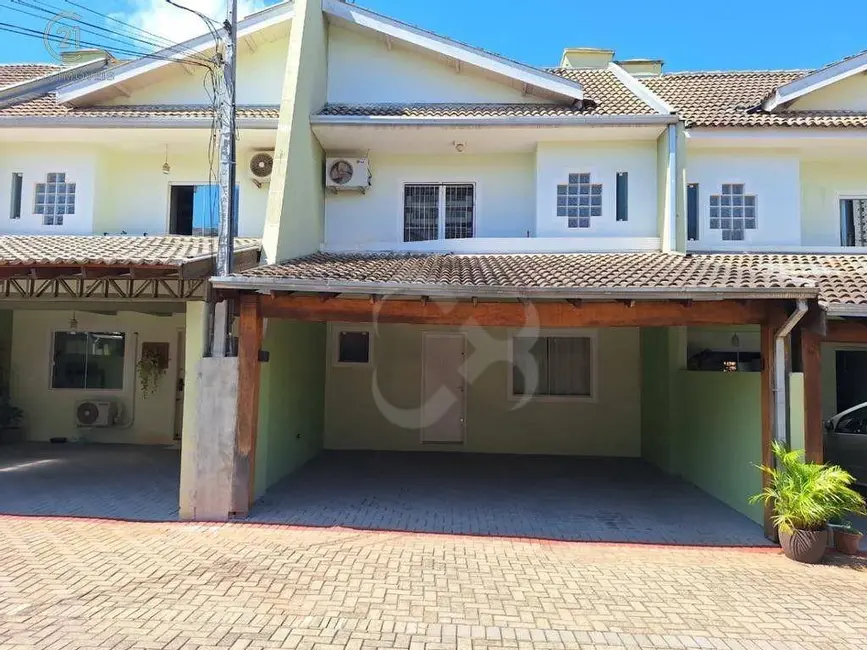 Foto 2 de Casa de Condomínio com 3 quartos à venda, 158m2 em Industrial, Londrina - PR