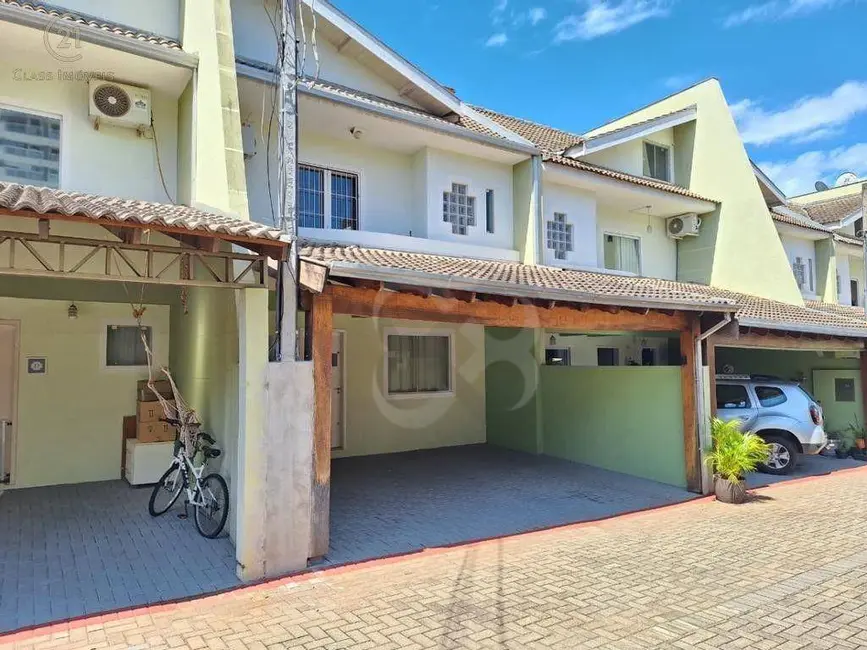 Foto 1 de Casa de Condomínio com 3 quartos à venda, 158m2 em Industrial, Londrina - PR