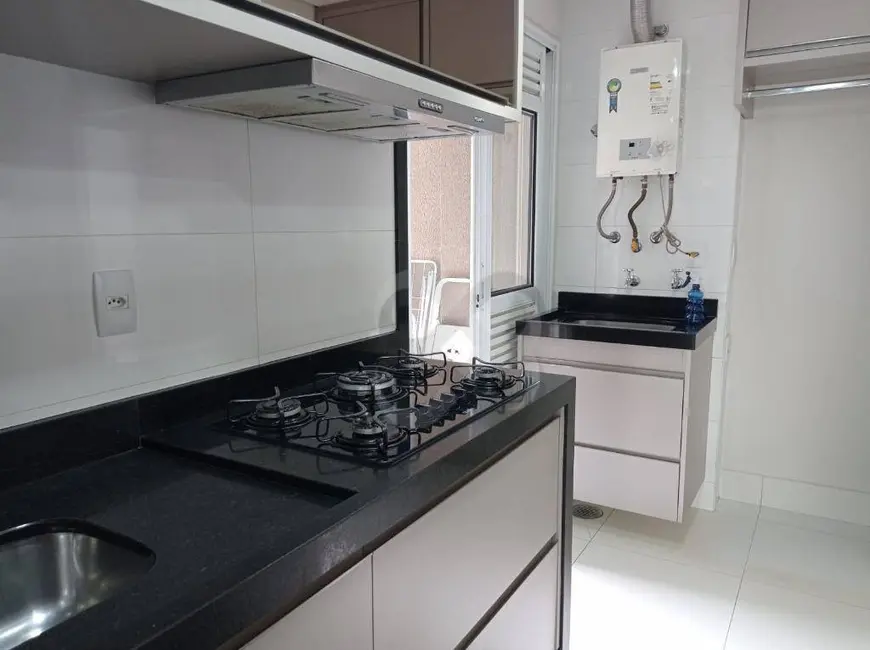 Foto 8 de Apartamento com 3 quartos para alugar, 185m2 em Gleba Fazenda Palhano, Londrina - PR