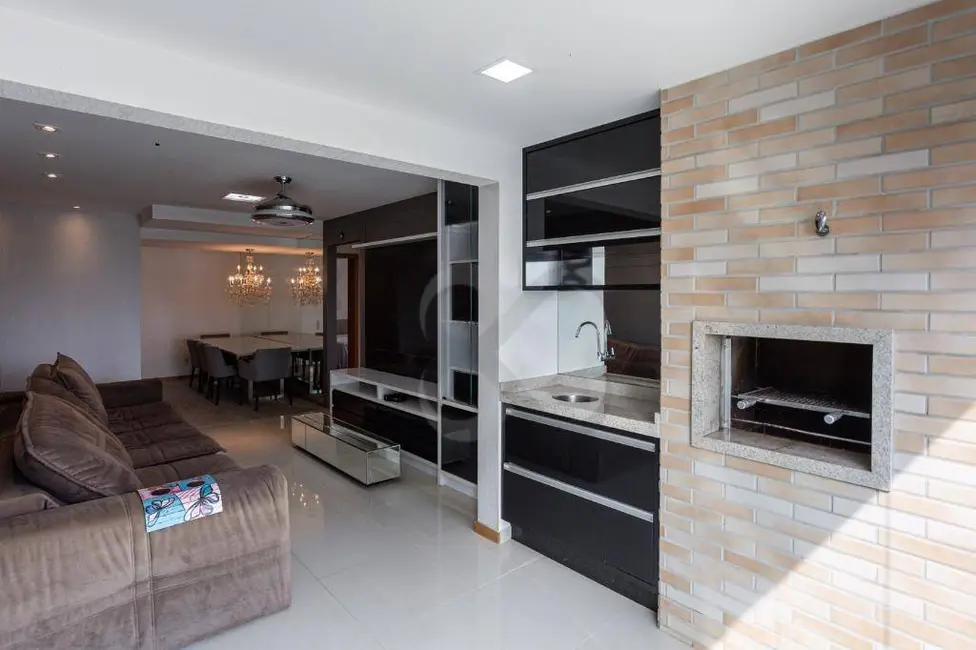 Foto 9 de Apartamento com 3 quartos à venda e para alugar, 172m2 em Gleba Fazenda Palhano, Londrina - PR