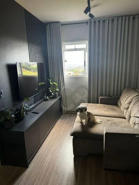 Apartamento com 2 quartos à venda, 54m2 em Colinas, Londrina - PR - imagem 3 Foto 3 de Apartamento com 2 quartos à venda, 54m2 em Colinas, Londrina - PR