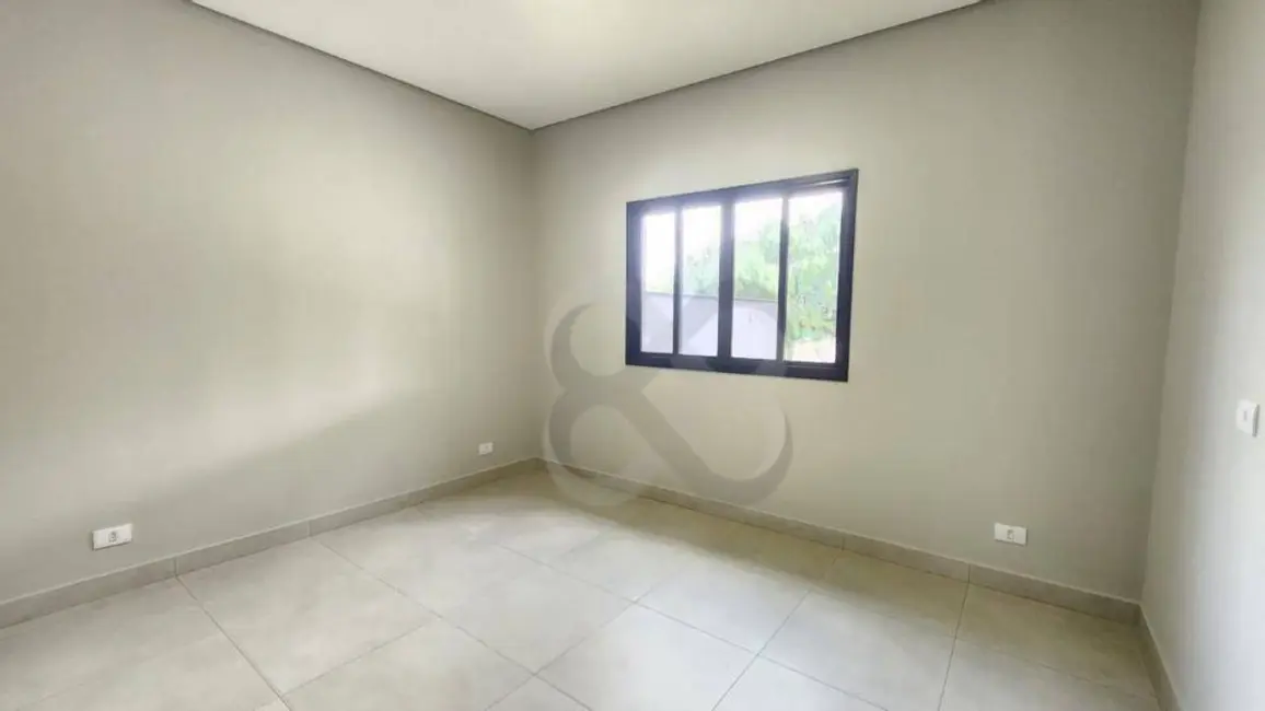 Foto 9 de Casa de Condomínio com 3 quartos para alugar, 250m2 em Conjunto Habitacional Alexandre Urbanas, Londrina - PR