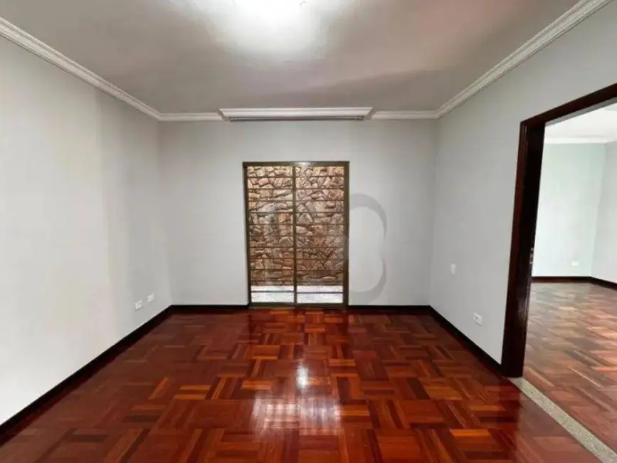 Foto 6 de Casa com 4 quartos à venda, 360m2 em Jardim Adriana II, Londrina - PR