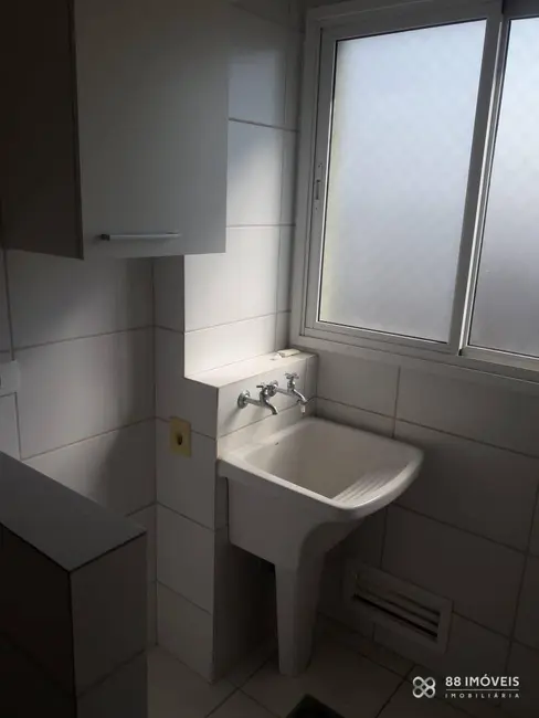 Foto 4 de Apartamento com 3 quartos à venda, 98m2 em Champagnat, Londrina - PR