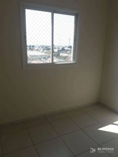Foto 9 de Apartamento com 3 quartos à venda, 98m2 em Champagnat, Londrina - PR