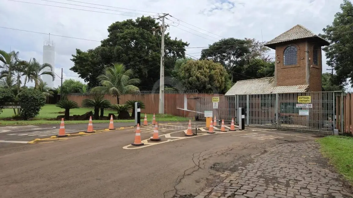 Foto 2 de Terreno / Lote à venda, 1250m2 em Estância Cabral, Cambe - PR