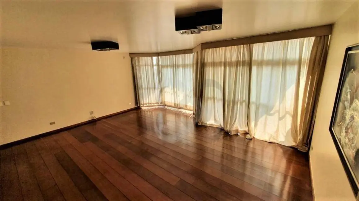 Foto 3 de Apartamento com 4 quartos à venda, 294m2 em Centro, Londrina - PR