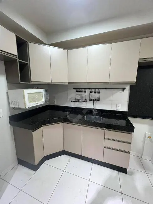 Foto 3 de Apartamento com 2 quartos para alugar, 45m2 em Londrina - PR