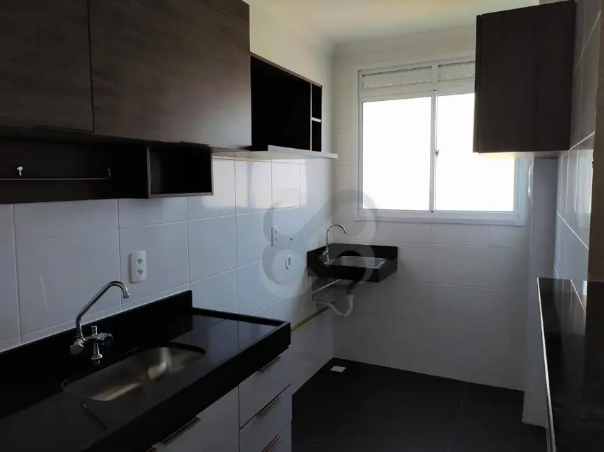 Foto 6 de Apartamento com 2 quartos para alugar, 53m2 em Conjunto Habitacional Jesualdo Garcia Pessoa, Londrina - PR