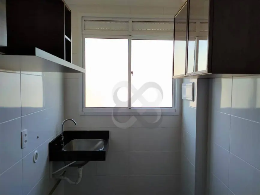 Foto 7 de Apartamento com 2 quartos para alugar, 53m2 em Conjunto Habitacional Jesualdo Garcia Pessoa, Londrina - PR