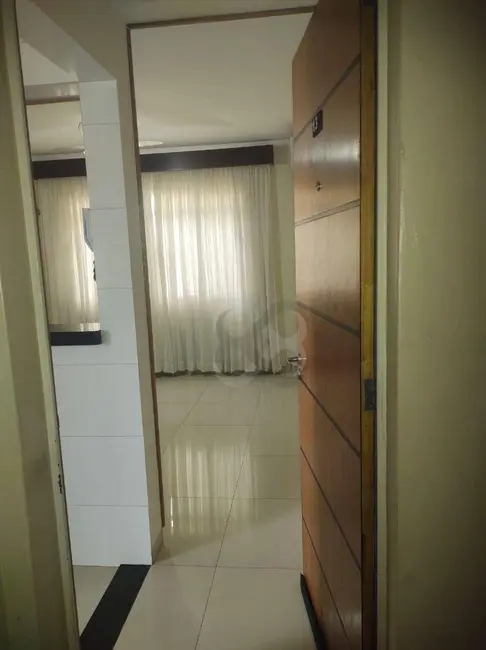 Foto 4 de Apartamento com 2 quartos à venda, 71m2 em Lima Azevedo, Londrina - PR