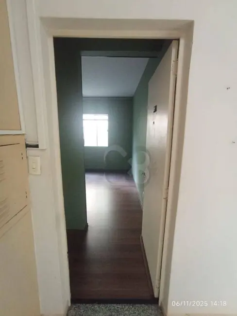 Foto 6 de Apartamento com 3 quartos à venda, 81m2 em Lima Azevedo, Londrina - PR