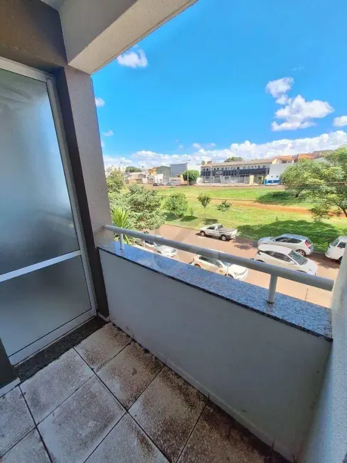 Foto 5 de Apartamento com 3 quartos para alugar, 100m2 em Jardim Morumbi, Londrina - PR