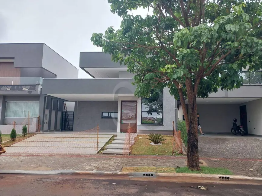 Foto 6 de Casa de Condomínio com 3 quartos à venda, 256m2 em Conjunto Habitacional Alexandre Urbanas, Londrina - PR