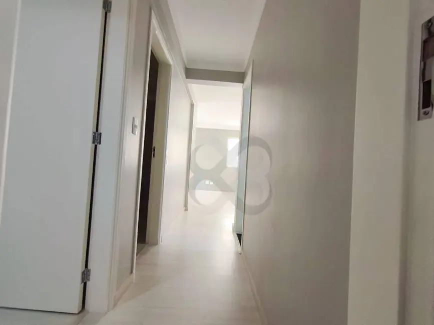 Apartamento com 3 quartos à venda, 138m2 em Centro, Londrina - PR - imagem 5 Foto 5 de Apartamento com 3 quartos à venda, 138m2 em Centro, Londrina - PR