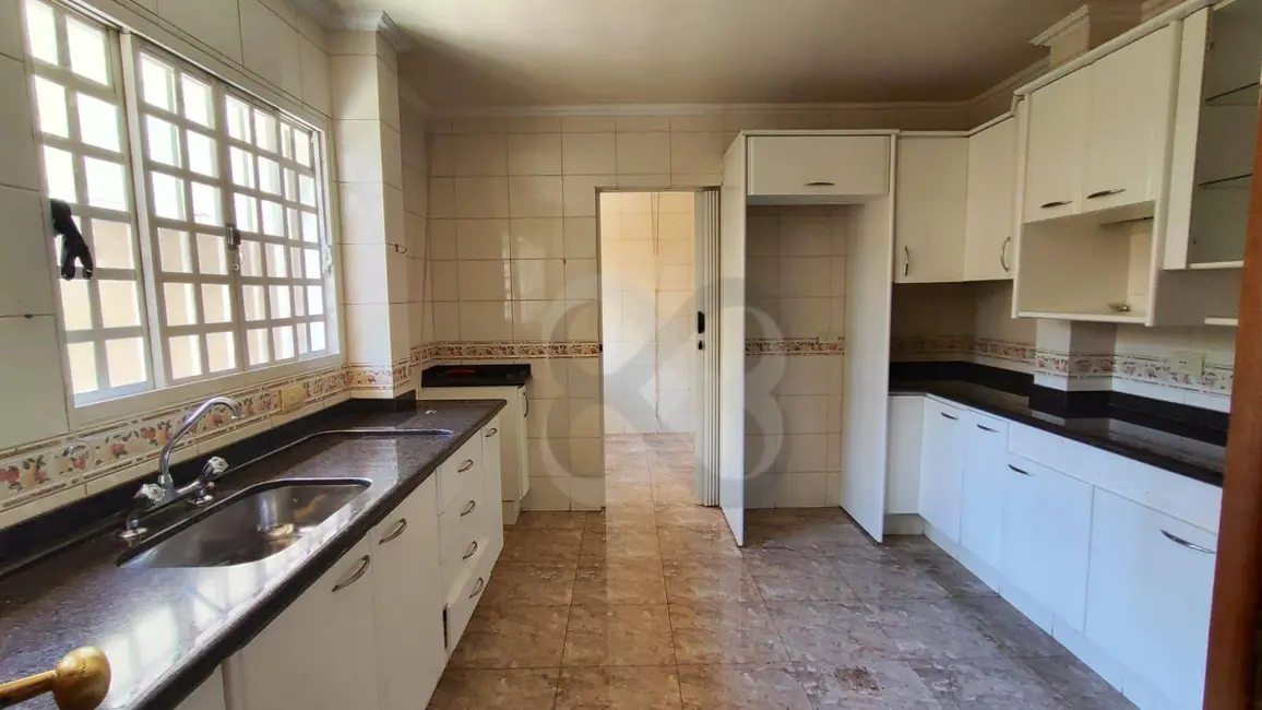 Foto 5 de Apartamento com 3 quartos para alugar, 110m2 em Centro, Londrina - PR