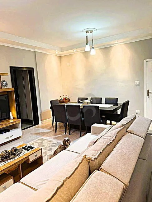 Apartamento com 4 quartos à venda, 140m2 em Centro, Londrina - PR - imagem 3 Foto 3 de Apartamento com 4 quartos à venda, 140m2 em Centro, Londrina - PR